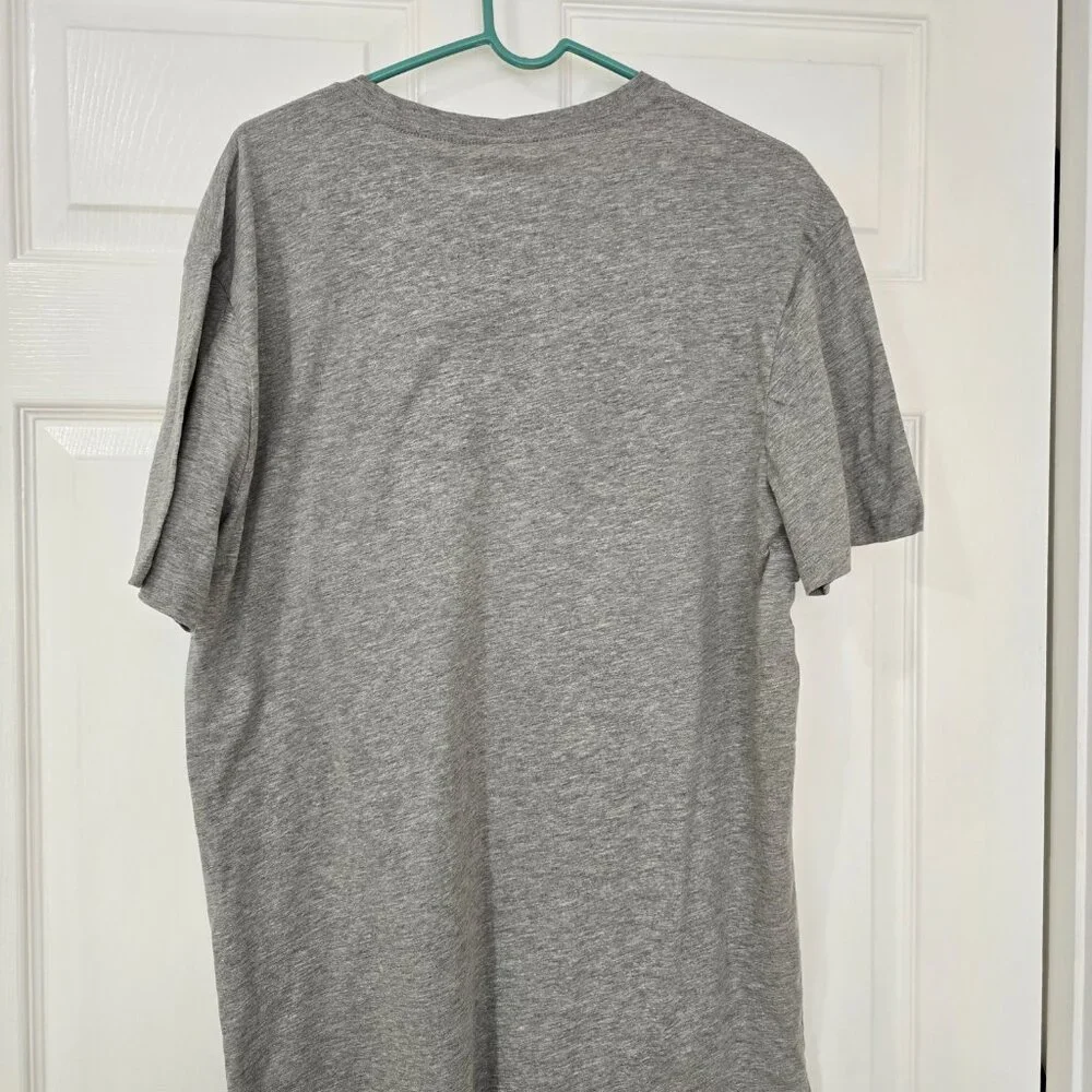 Virginia‎ Tech Men's Captivating Brand Cotton Blend T-Shirt Gray Size XL NWT